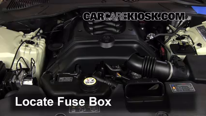 2008 Jaguar XJ8 L 4.2L V8 Fuse (Engine) Replace